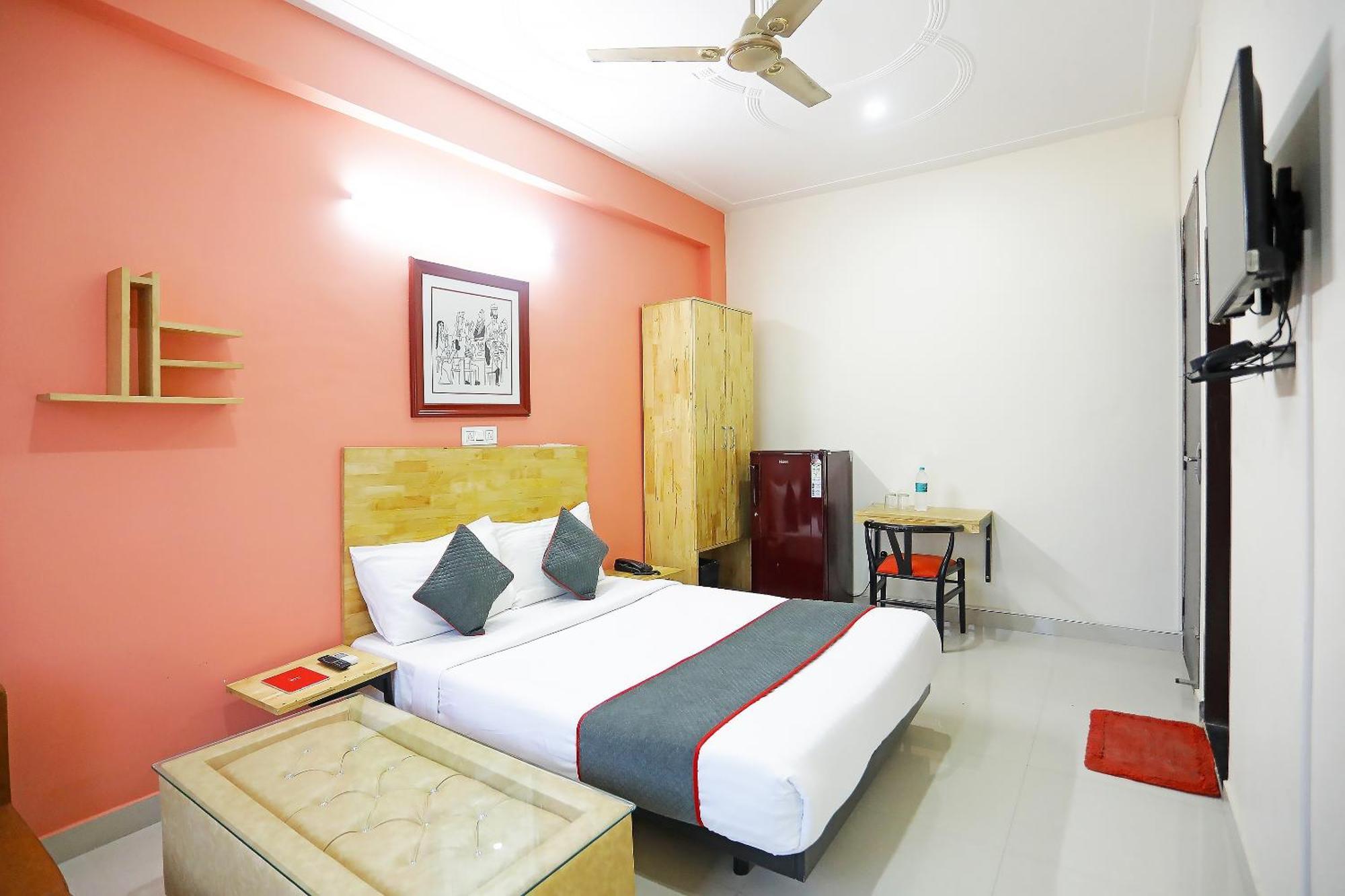 Super Townhouse Cloud Bay, Near Genpact, Sector-69, Gurgaon Exterior foto