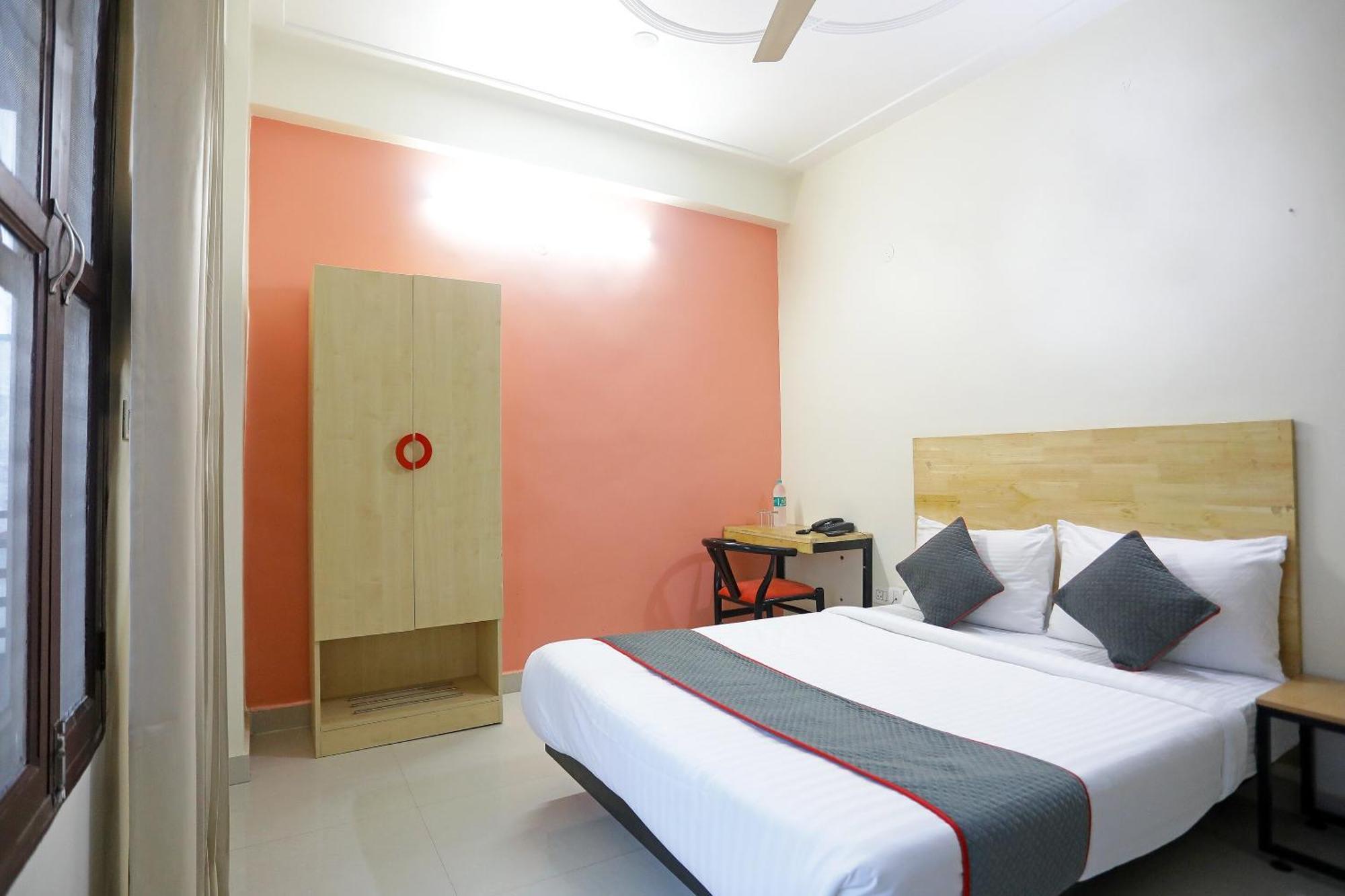 Super Townhouse Cloud Bay, Near Genpact, Sector-69, Gurgaon Exterior foto